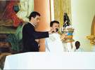 Pe. Paulo e Pe. Vida recebem a imagem de N.S.Aparecida